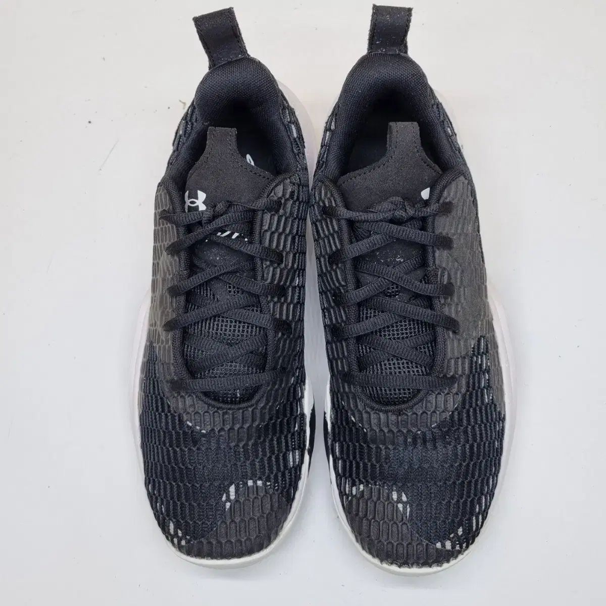 UNDER ARMOUR アンダーアーマー スポン3 ブラック バスケシューズ 250