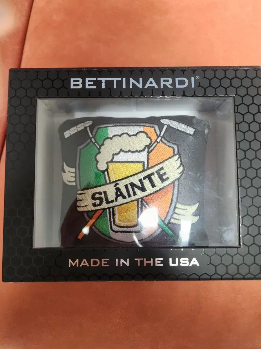 BETTINARDI ベティナルディ モデル カバー ヒョンジェ HYUNJAE LLC-HASEGAWATOSO_COM