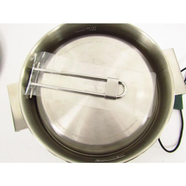 スタンレー ベースキャンプ