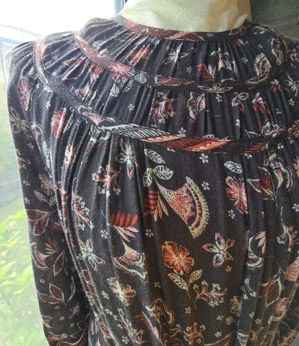 サースデーアイランド ロング ワンピース