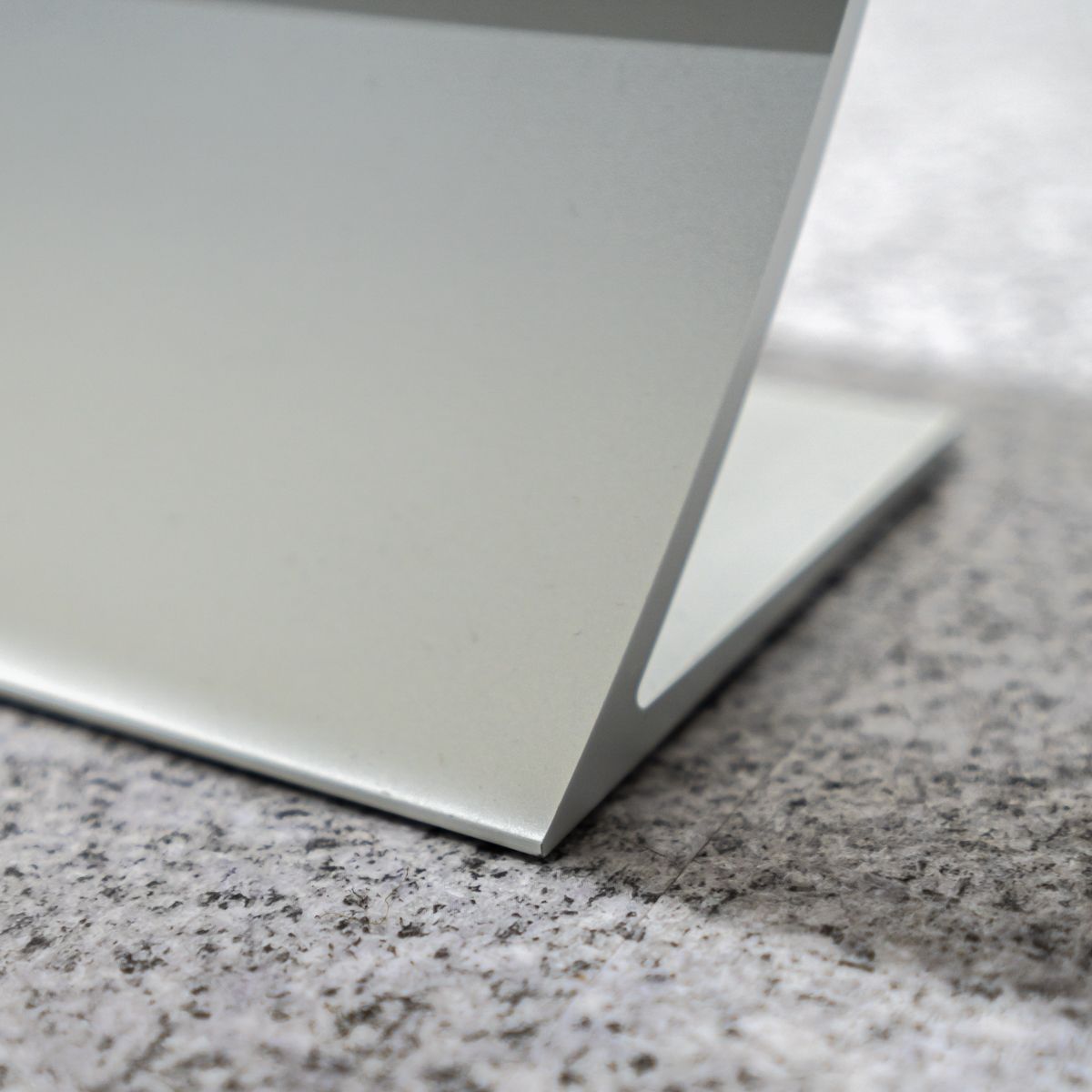 スピーカー ワイヤレス