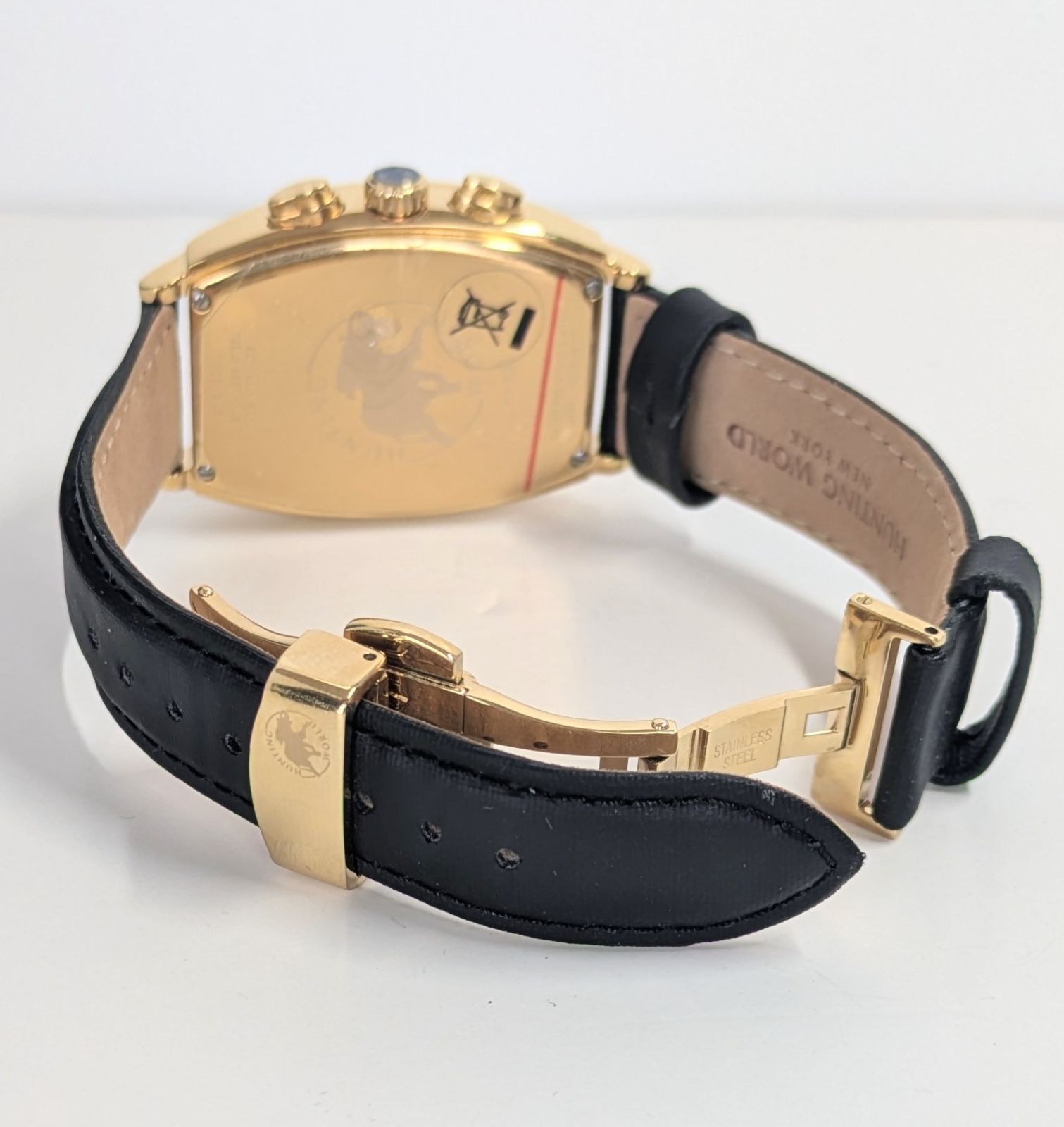 美品】 HUNTING WORLD ハンティングワールド 腕時計 500本限定