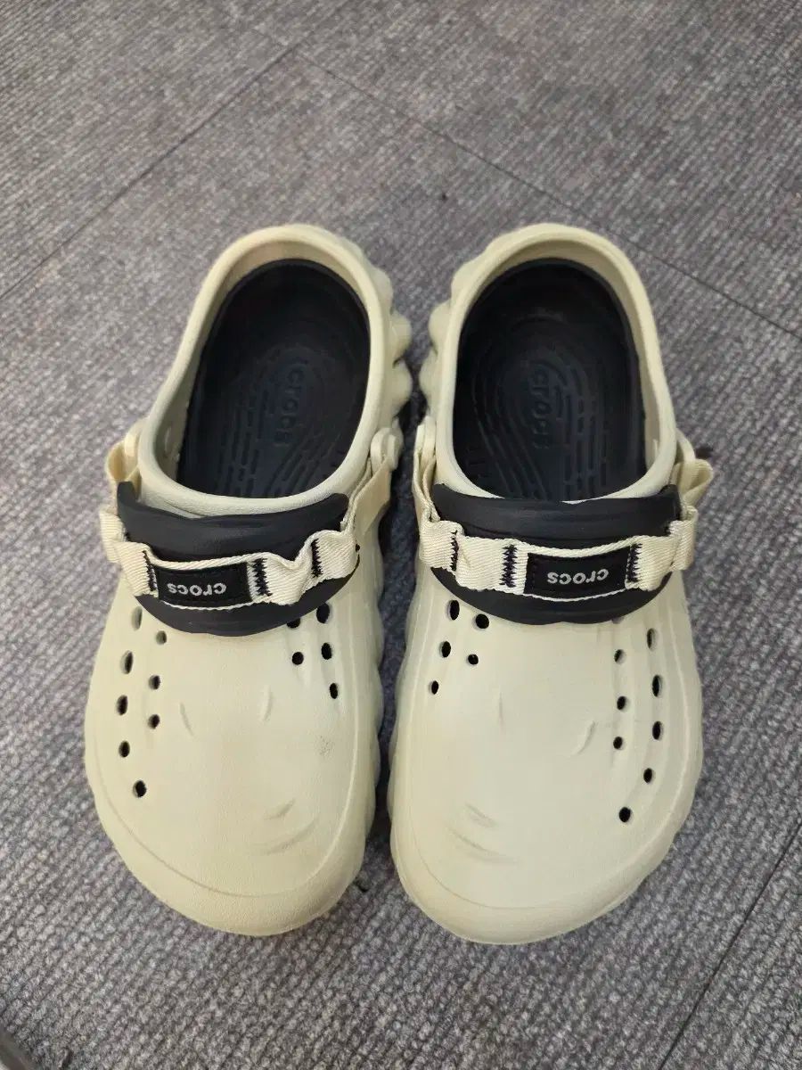 クロックス エコークロッグ ボンブラック 260サイズ