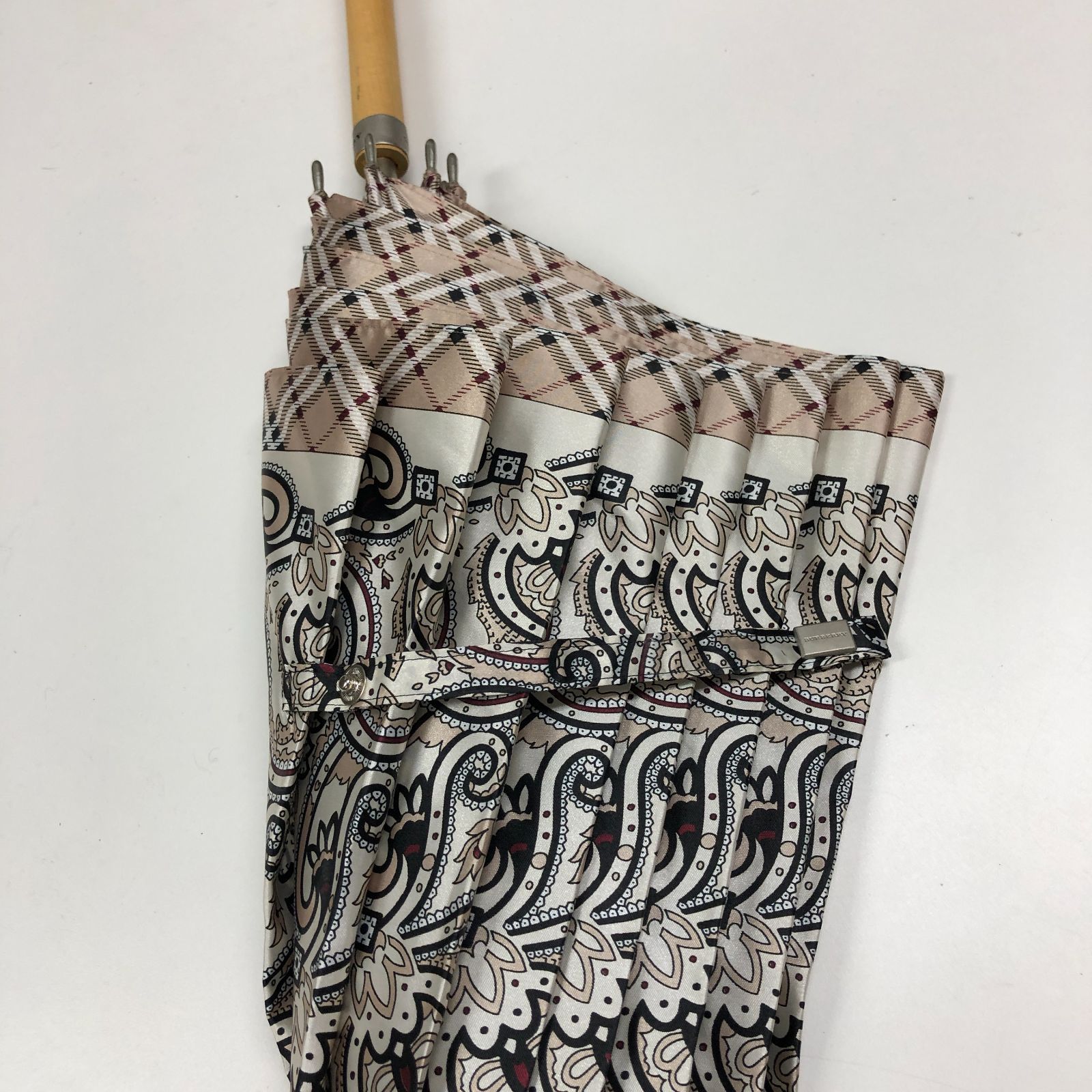 【新品未使用】BURBERRY バーバリー 長傘60cm カバー付き BURBERRY 訳あり商品 バーバリー 日本製 裏地ノバチェック 婦人