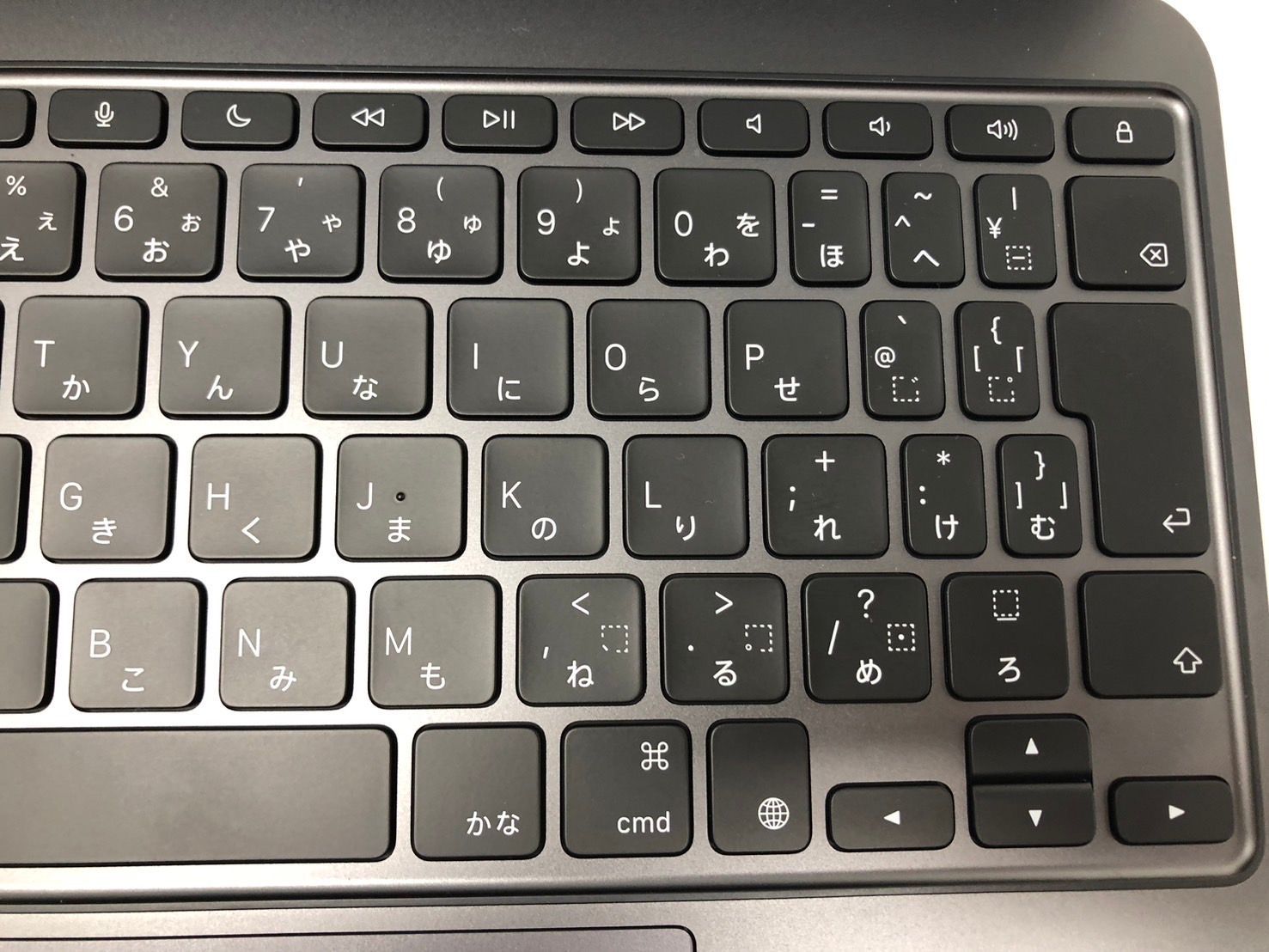 マジックキーボード A2975