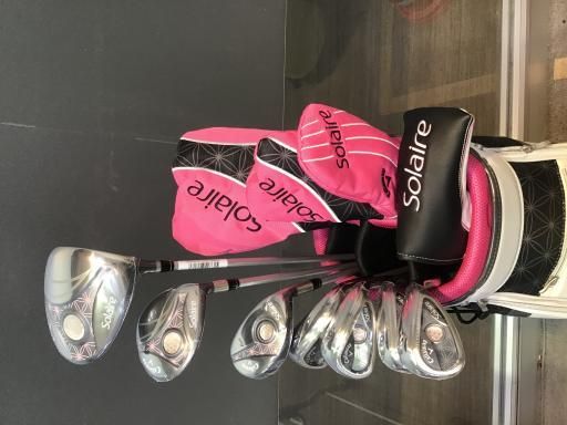 キャロウェイ SOLAIRE 2018 8S キャディバッグ付き ピンク レディース クラブセット CS オリジナルカーボン フレックスL レディース 女性用 右利き 右用 Nランク ゴルフクラブ