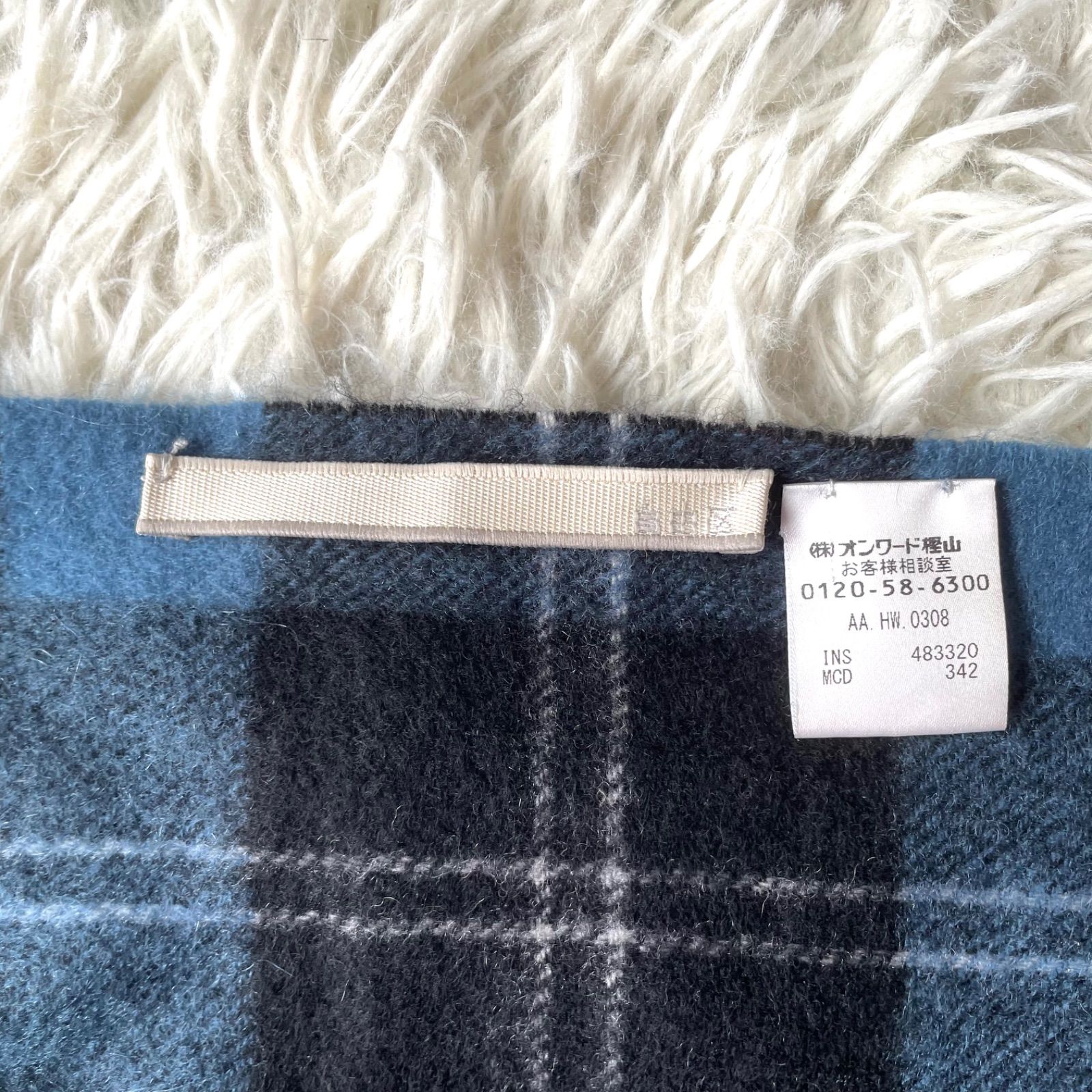 全国送料無料！ 自由区 ジユウク オンワード樫山 カシミヤ 大判タータンチェック柄ストール フリンジ マフラー 近年モデル 定番 ブルー系 全品大幅値下げ！