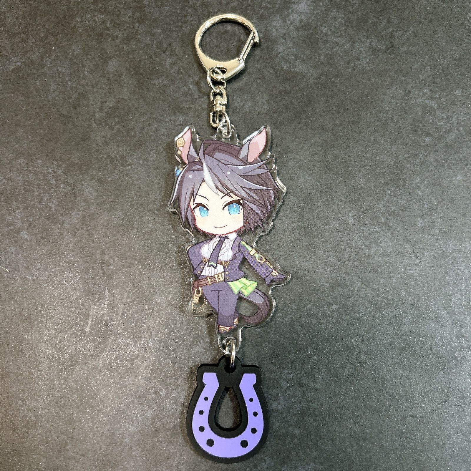 C91 ウマ娘 フジキセキ ラバー蹄鉄付きアクリルキーホルダー - メルカリ