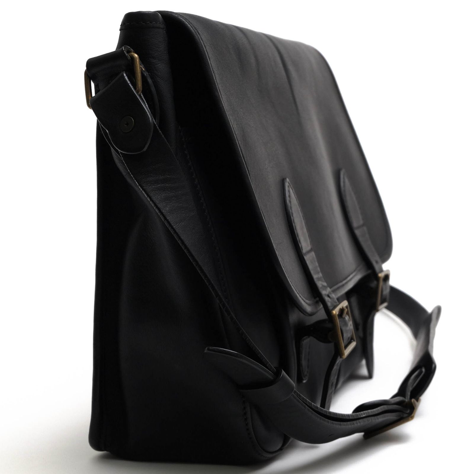 フラップ式 シボ革