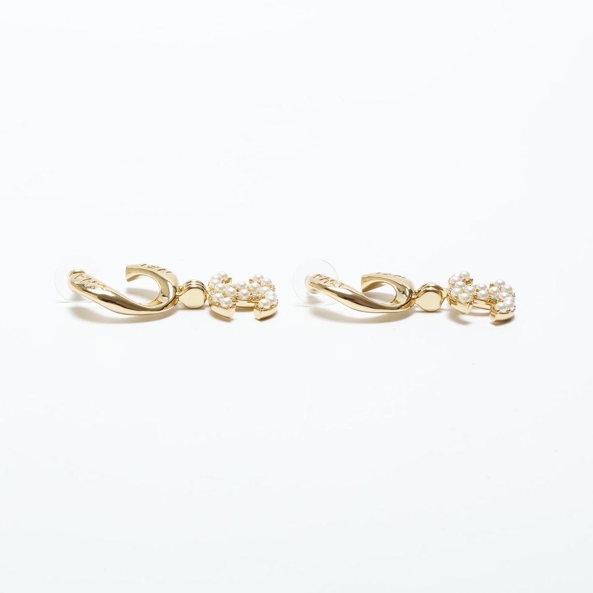 シャネル ピアス