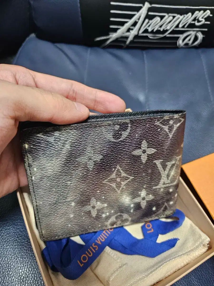 ほぼ新品) ゴヤール サンルイ ブラック 長財布 GOYARD ゴヤール 三