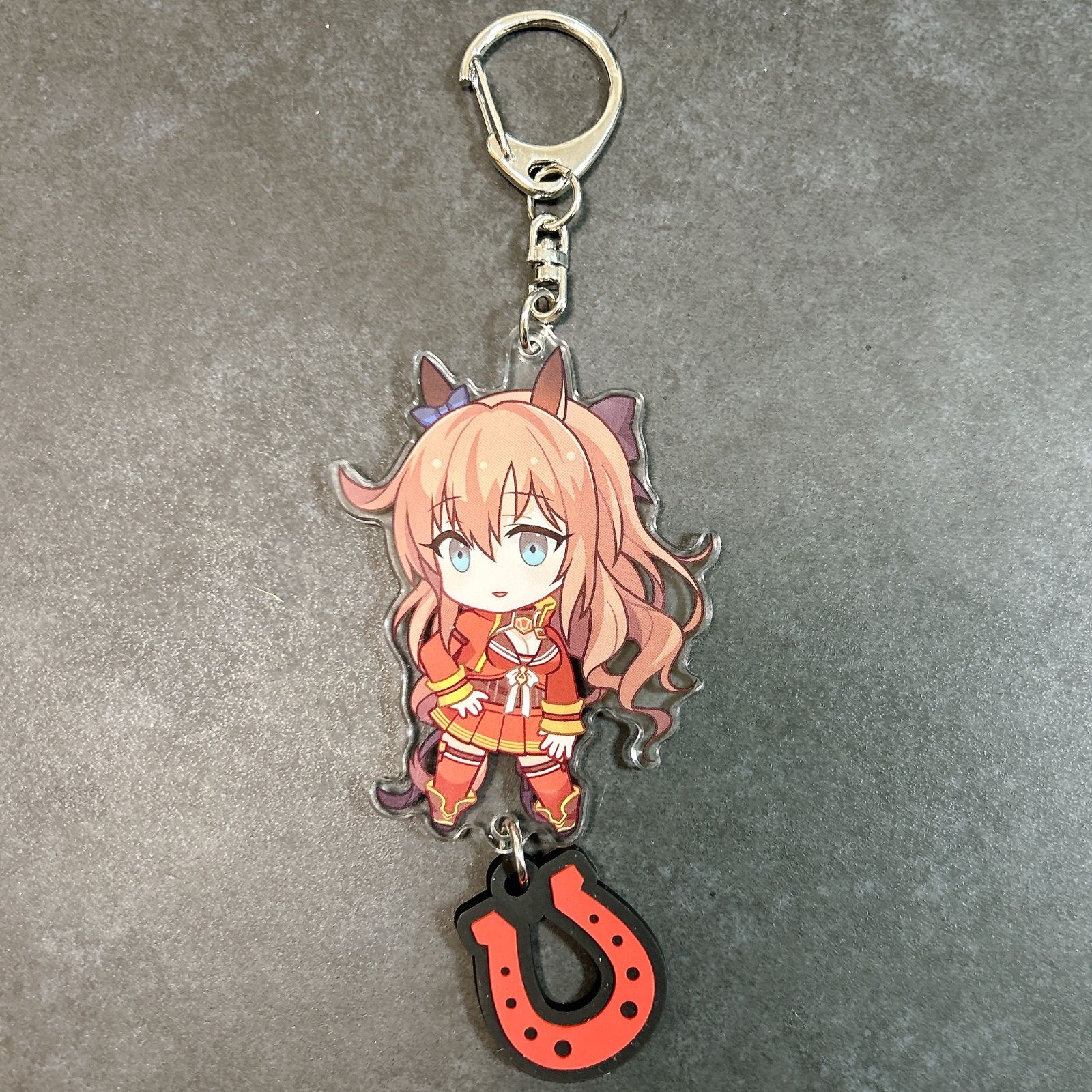 C91 ウマ娘 マルゼンスキー ラバー蹄鉄付きアクリルキーホルダー 