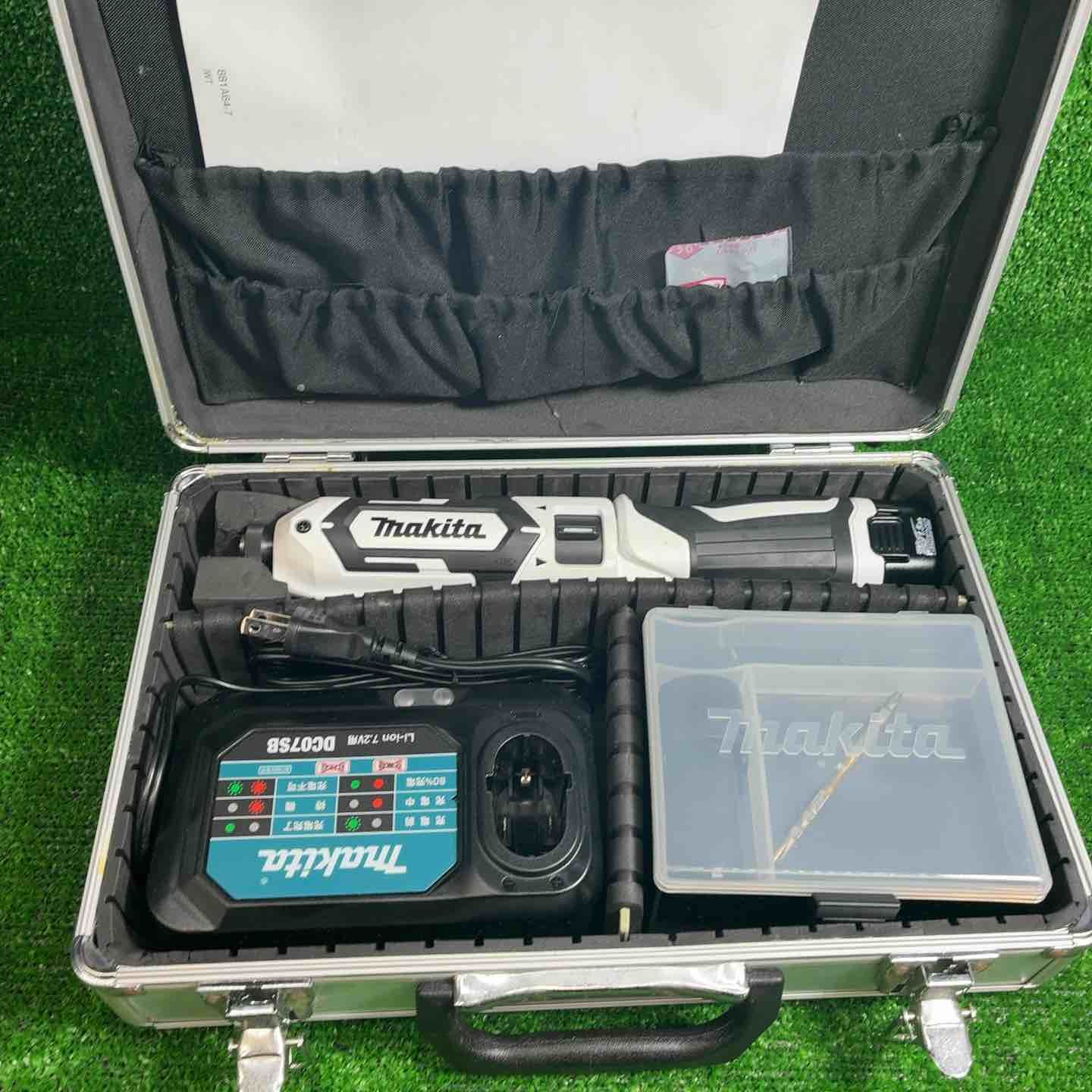 マキタ makita コードレスペンインパクトドライバー TD022DSHXW 藤沢店