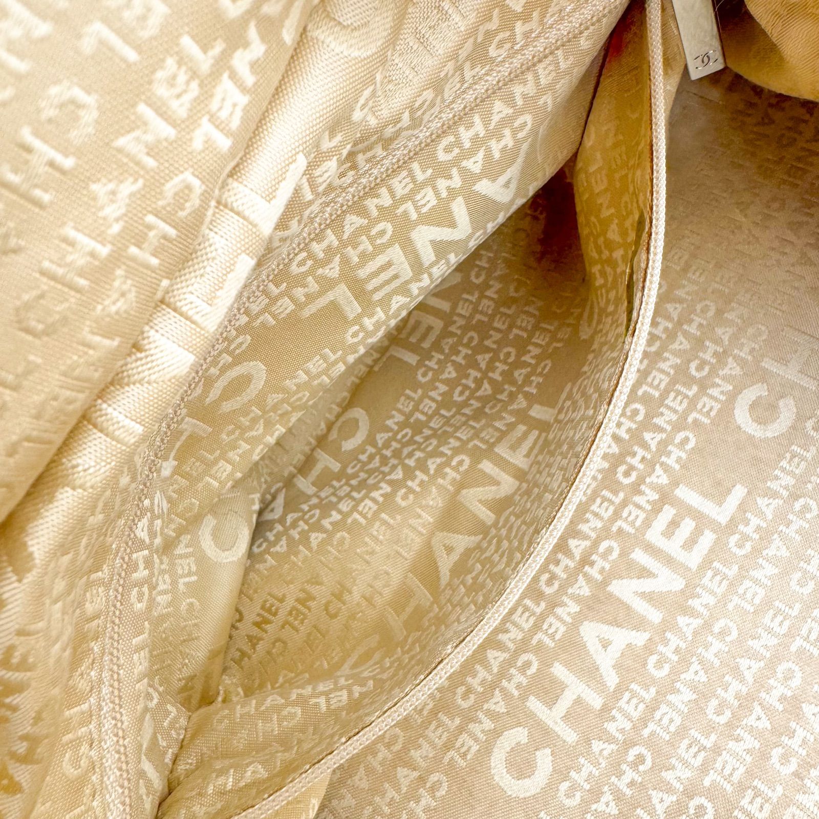 ボストンバック ベージュ