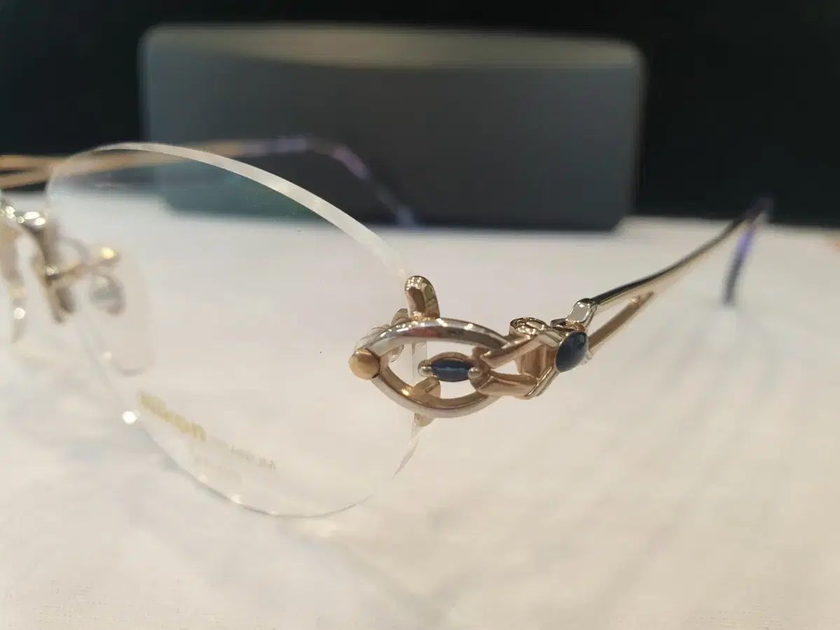 日本輸入 ニコン フチなし メガネ