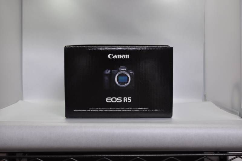 美品、元箱付き、動作OK】Canon EOS R5 キャノン ミラーレス一眼