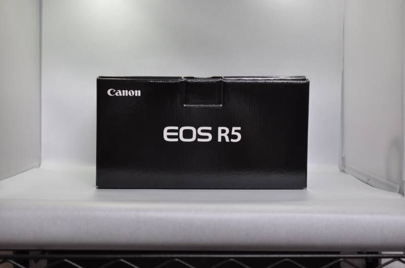 美品、元箱付き、動作OK】Canon EOS R5 キャノン ミラーレス一眼