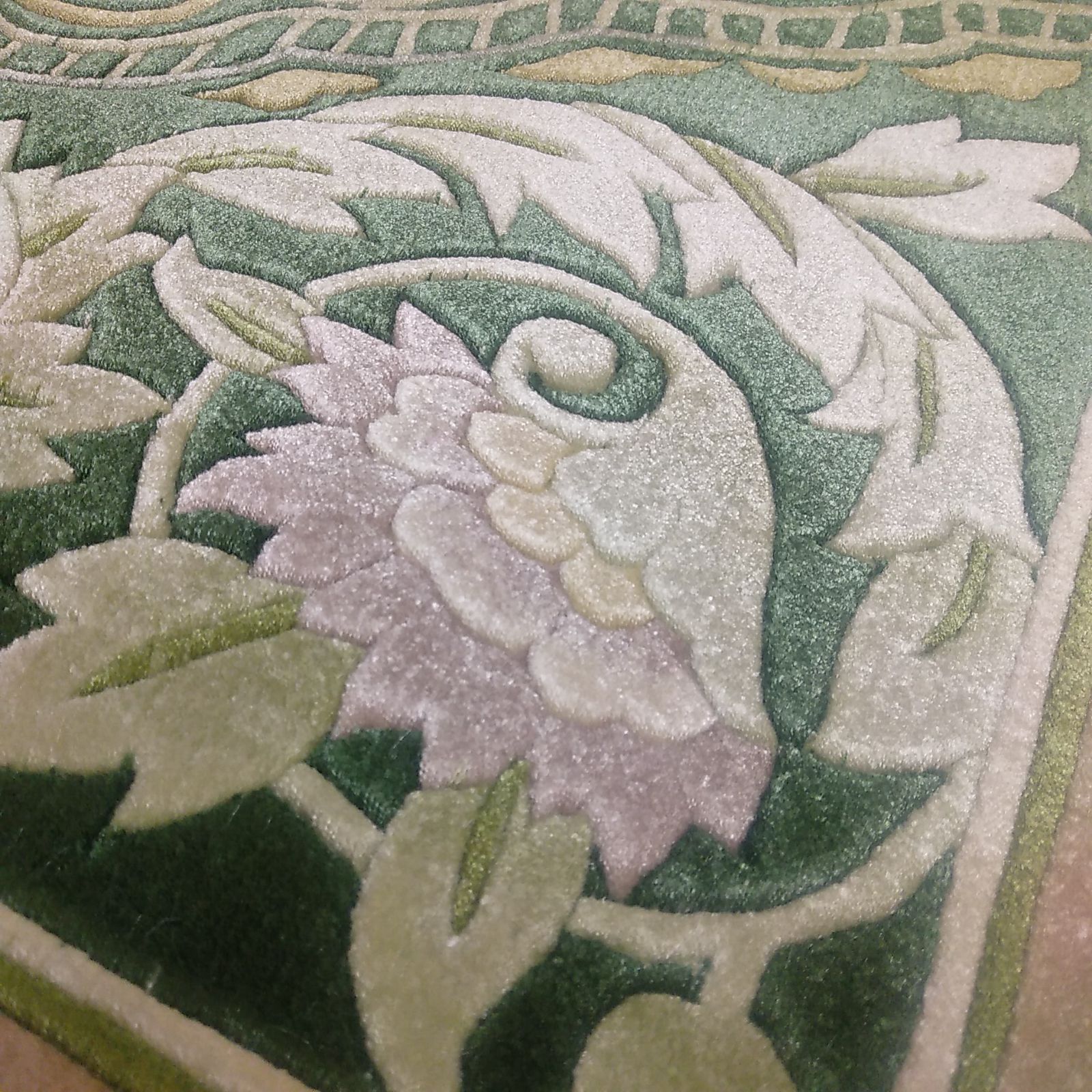 シルク緞通 手織りシルク段通