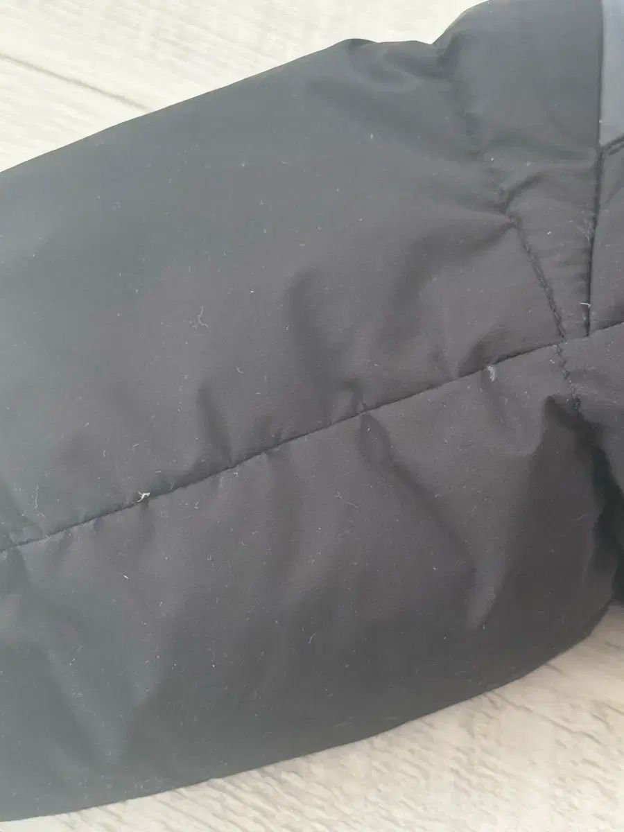 ニューバランス ショートダウン ブラック グースダウン アウター L 100