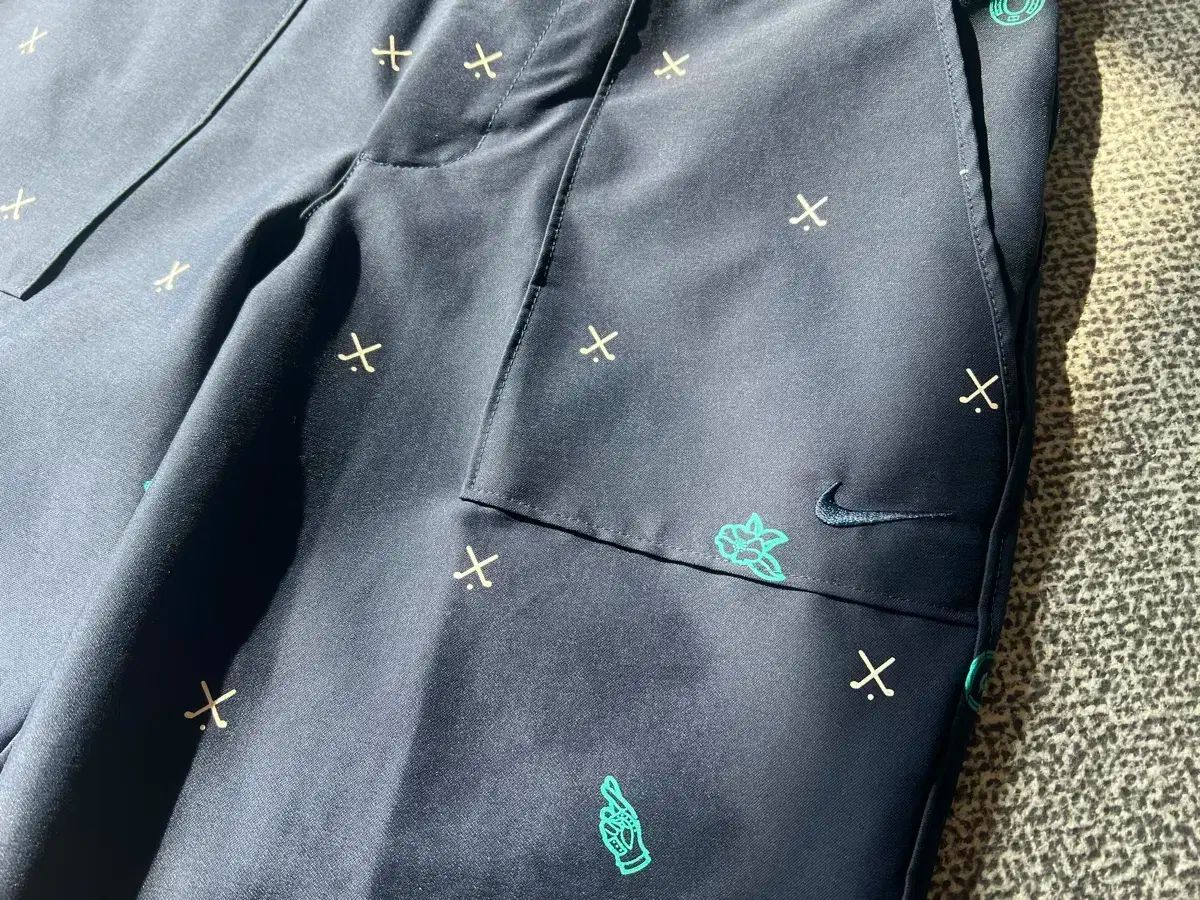 NIKE ゴルフ ドライフィット ハーフパンツ 28インチ ネイビー