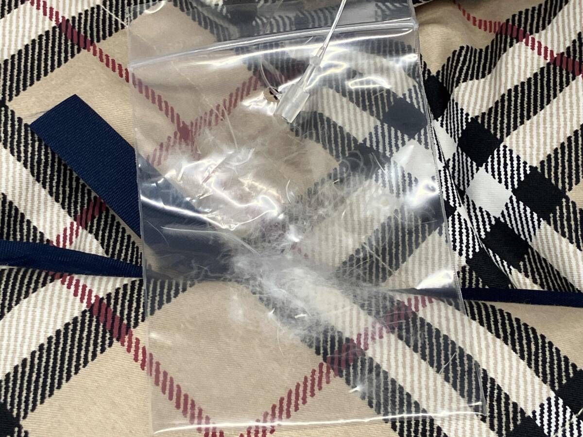 BURBERRY バーバリー 羽毛ひざ掛け シミあり NEXPOTALLINN_EU