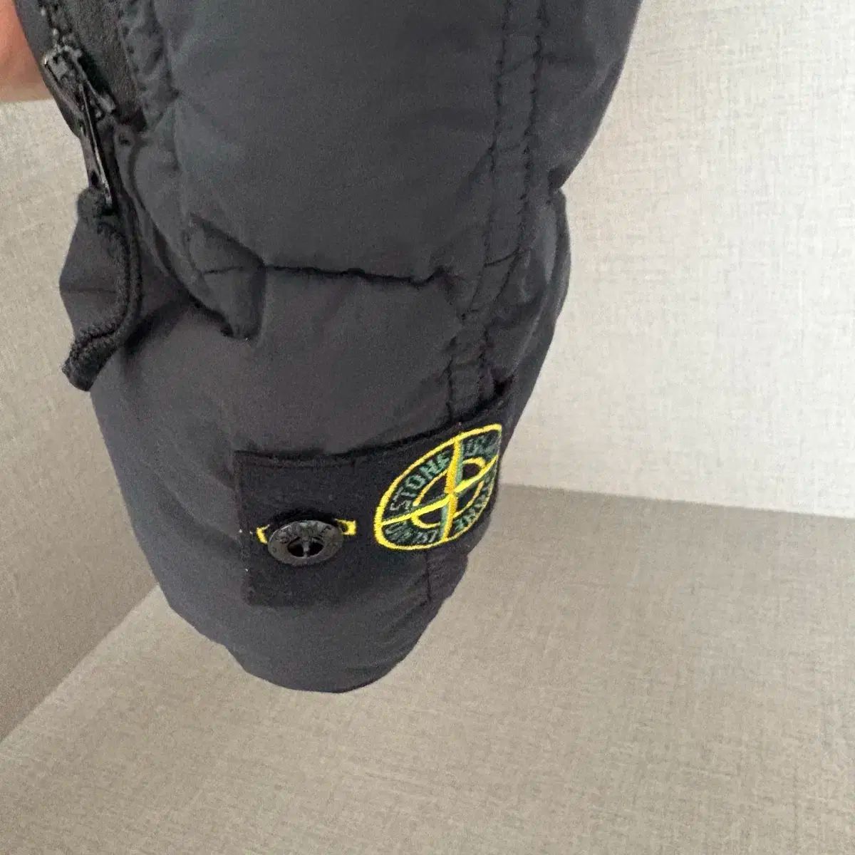 STONE ISLAND ストーンアイランド ダウンベスト ジュニア ブラック レディース