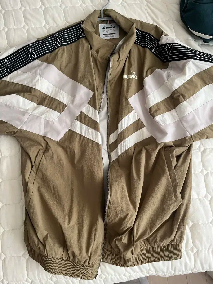 99-00 イタリア代表　新品紙タグ付　kappaオフィシャルウィンドブレーカー 99-00 イタリア代表 新品紙タグ付 kappaオフィシャルウィンド