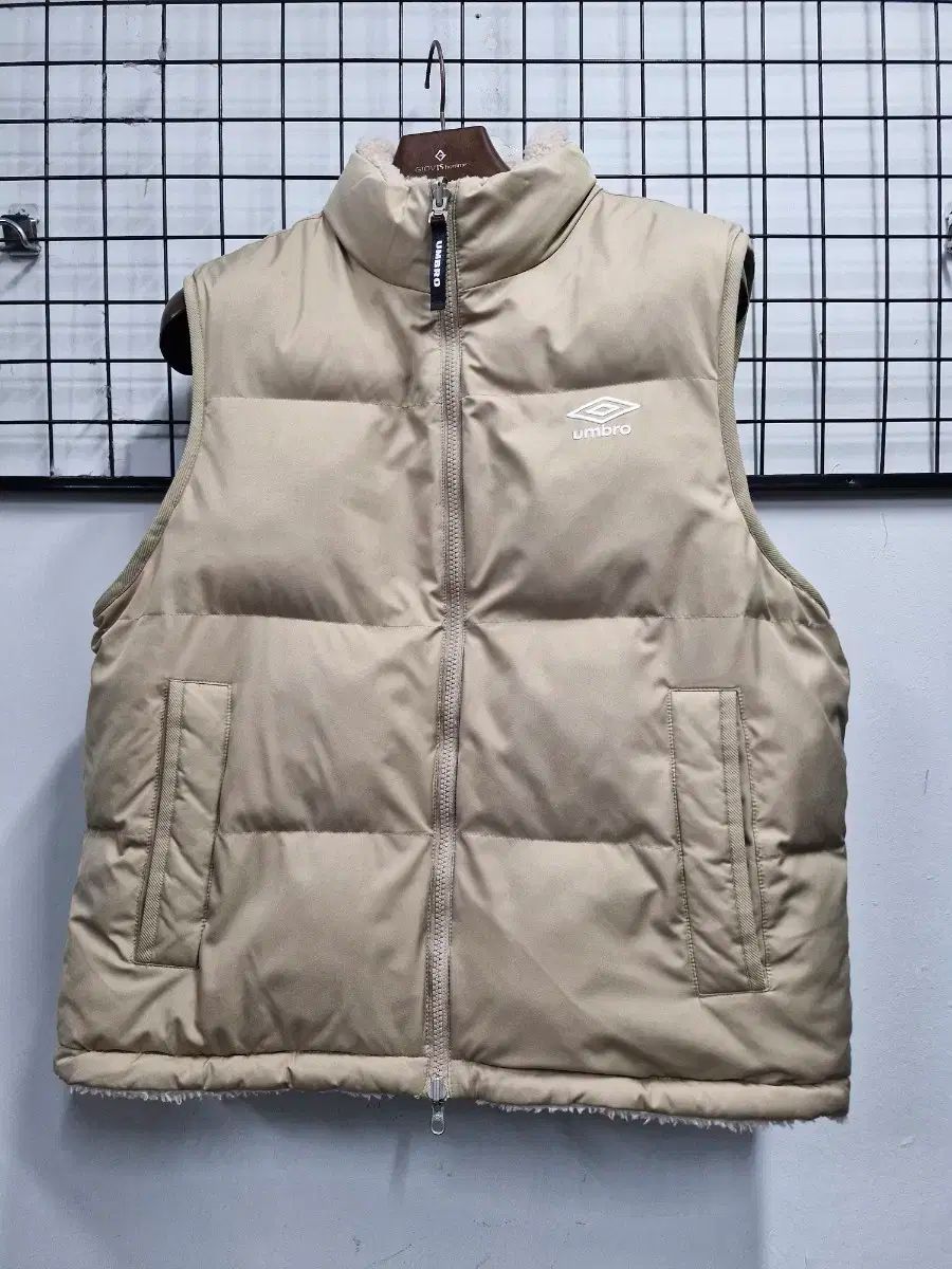 95-100L アンブロ ONF リバーシブル ダウン ベスト