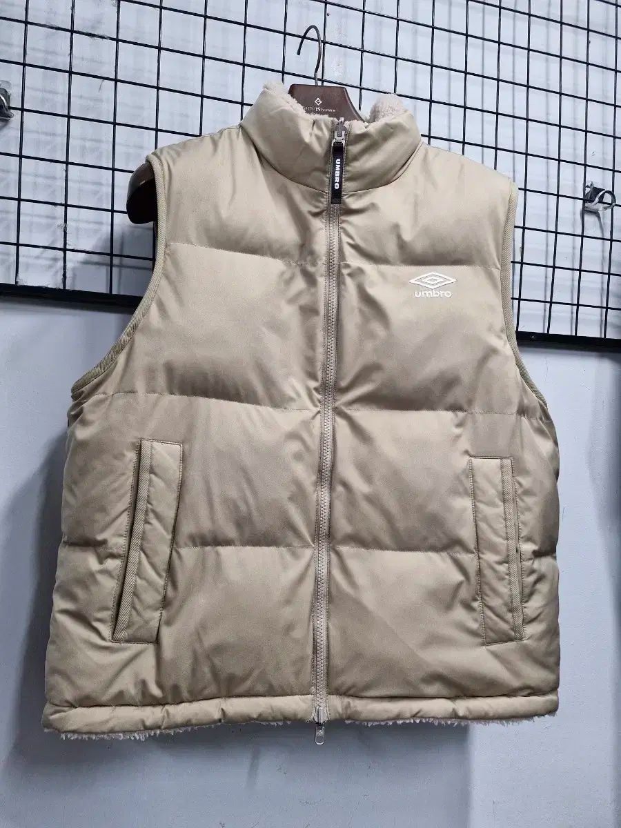 95-100L アンブロ ONF リバーシブル ダウン ベスト