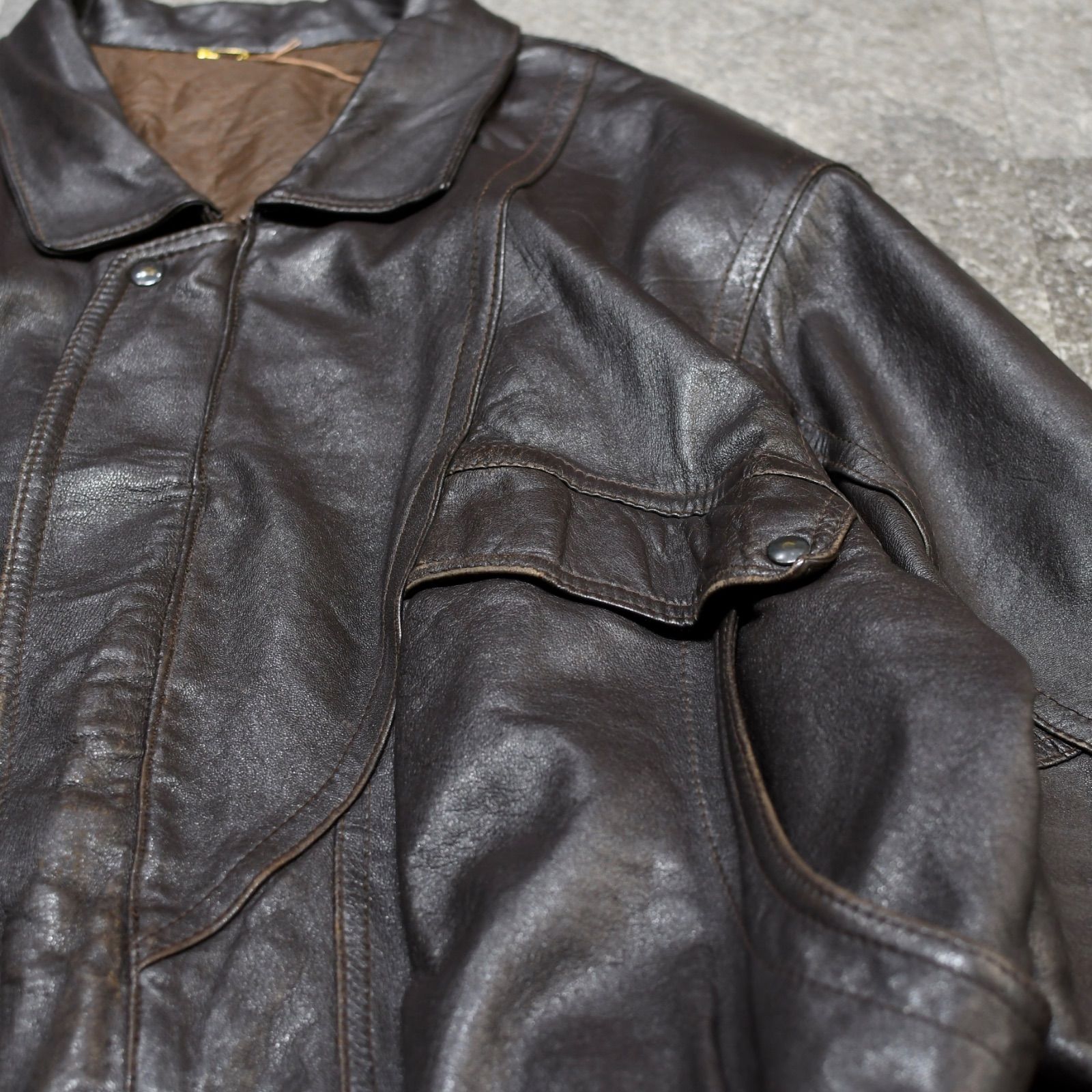 とろみ レザーブルゾン