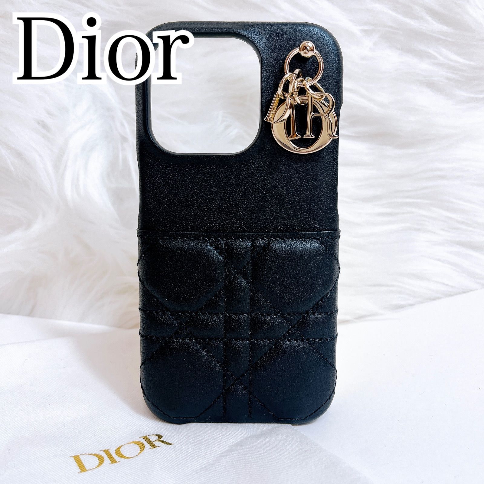 ✨未使用級✨Dior　LADY DIOR　iPhone15proケース　羊革 ✨未使用級✨Dior LADY DIOR iPhone15proケース 羊革 - メルカリ