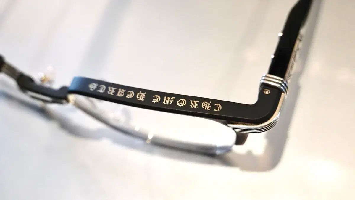 HAEATS クロムハーツメガネ