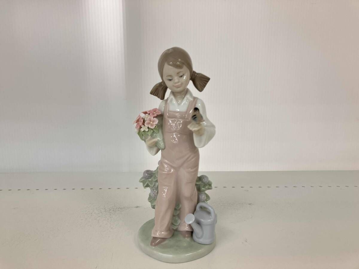 リヤドロ LLADRO スペイン 値下中 小鳥と 人形 かわいい ➂ 「小鳥と