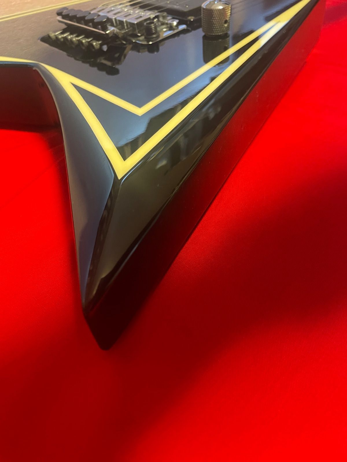 1000円以上送料無料。 Edwards アレキシ ライホモデル alexi ランディV RV 変形ギター エドワーズ