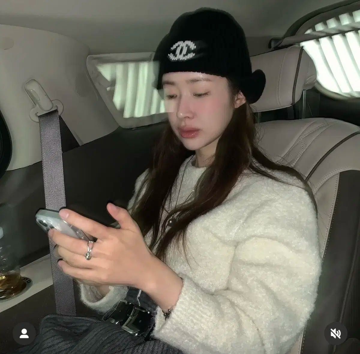 アモーメント ブークレ ウール ニット