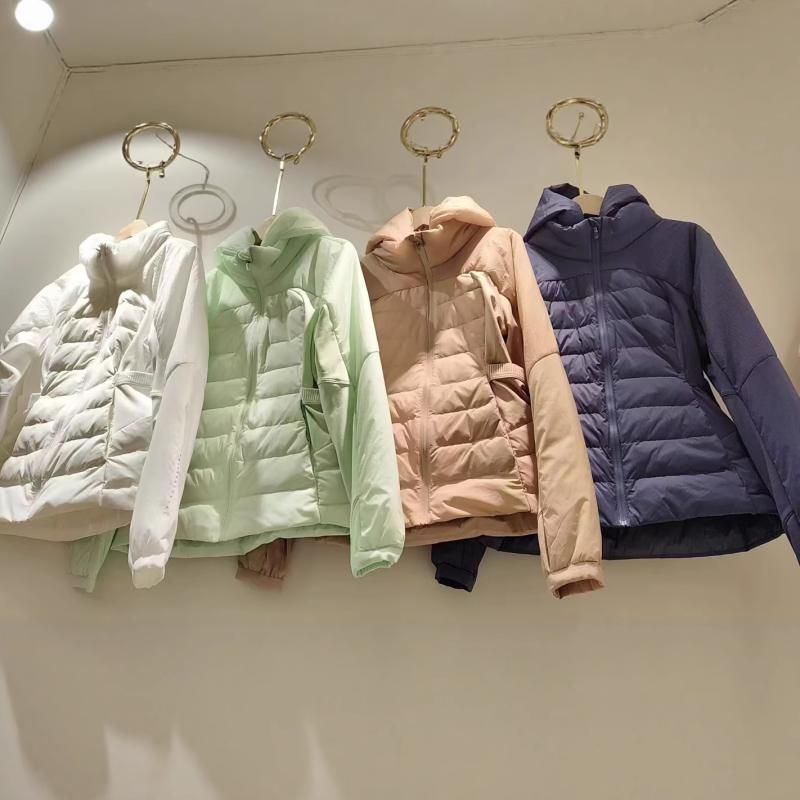 ダウンジャケット レディース スポーツ 軽量 薄手 ショート丈 フード付き 暖か 伸縮性 スリムフィット ブラック ホワイト ピンク系 ネイビ