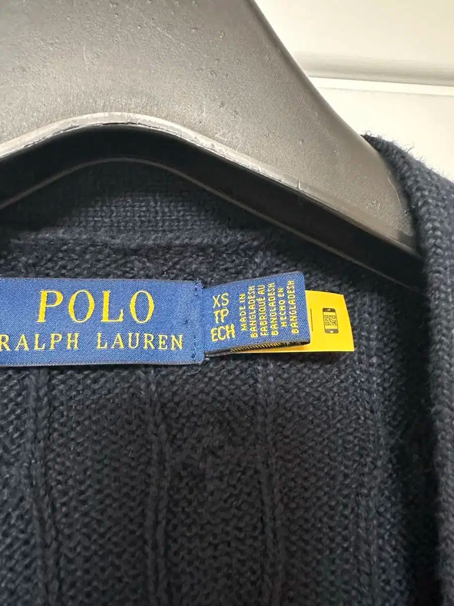 ケーブルニットカーディガン XS