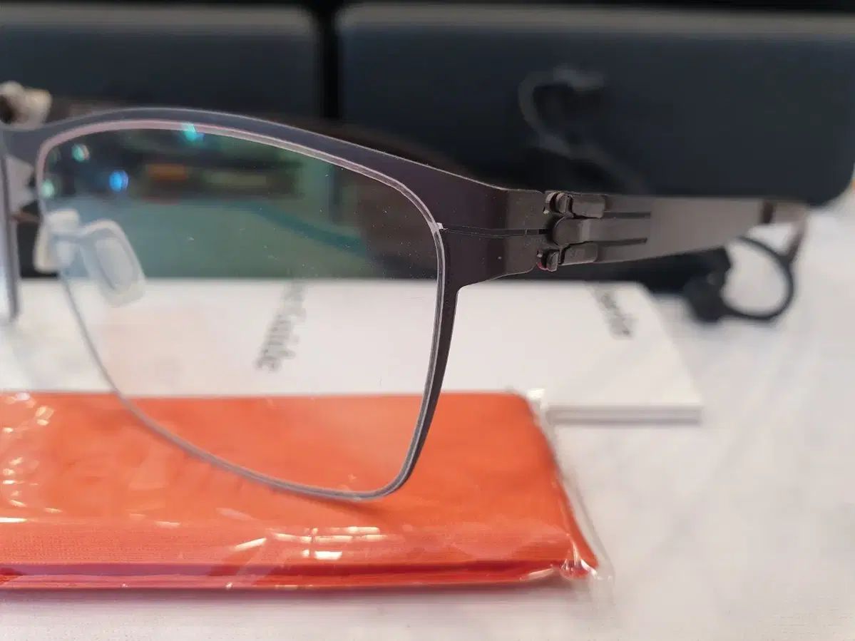 アイシーベルリン スチュアート