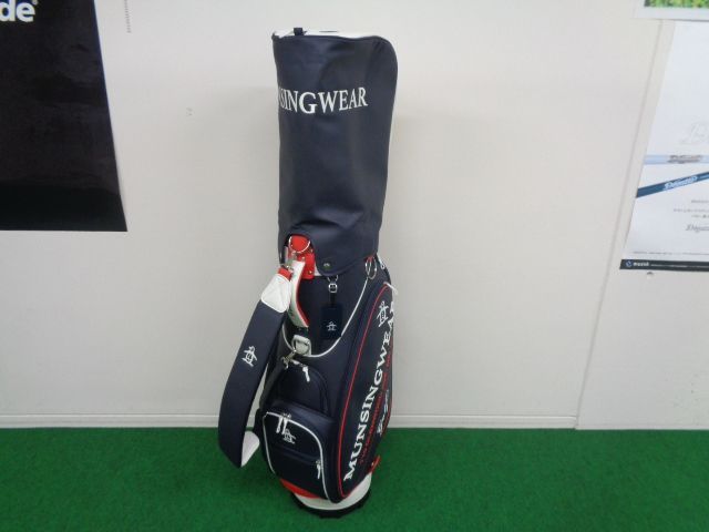 マンシングウェア Munsingwear 中古キャディバッグ 700239 - メルカリ