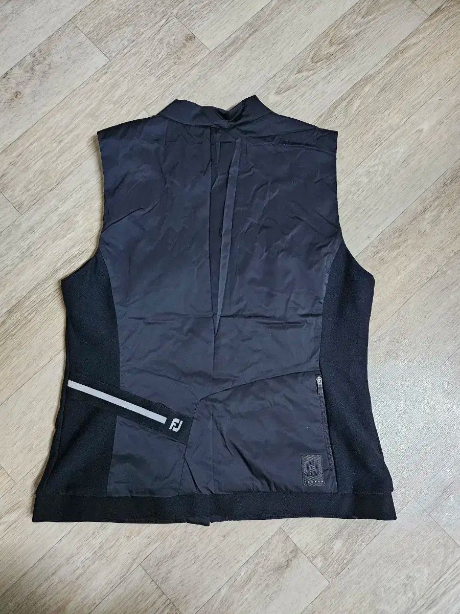 フットジョイ ダウンベスト