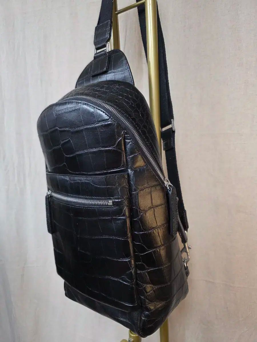 ブラック イソジーン