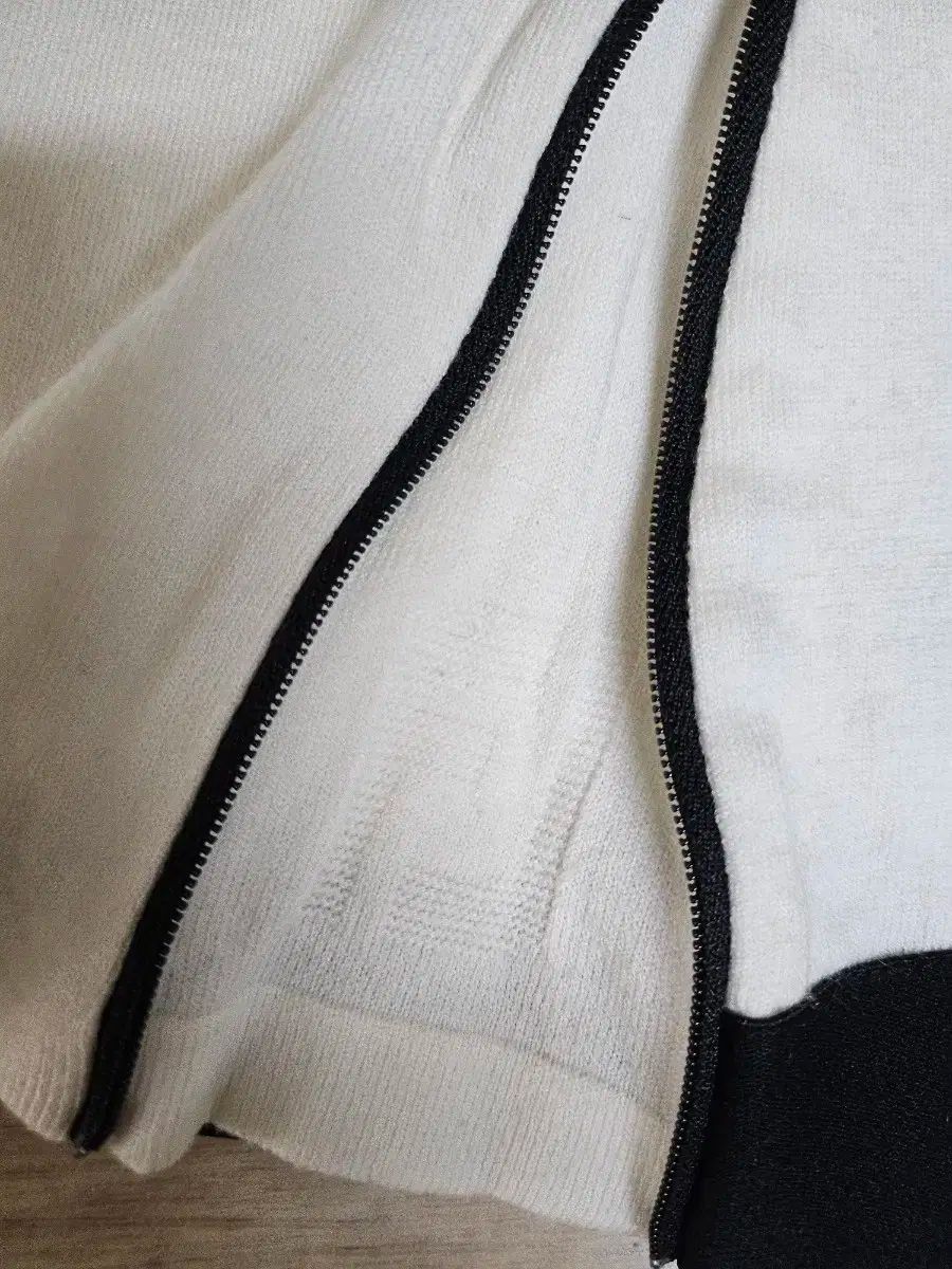 防風ニット sサイズ