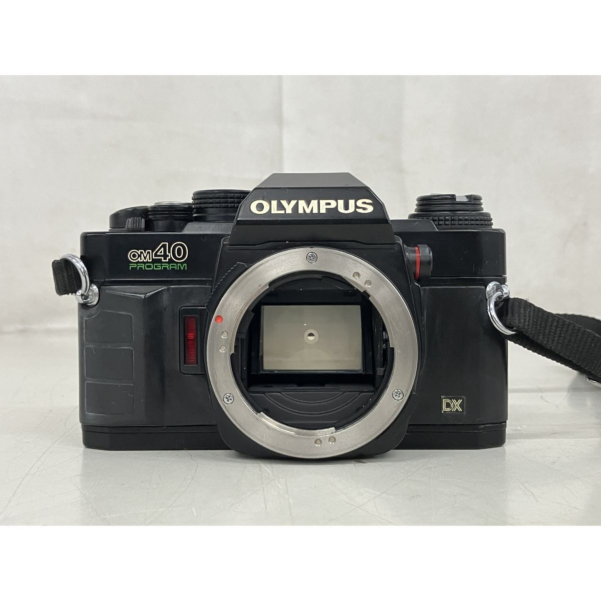  OLYMPUS OM 40 Program E ZUIKO AUTO T 2 8 f 100 mm オリンパス フィルムカメラ レンズセット 一眼レフカメラ(フィルム) フィルムカメラ