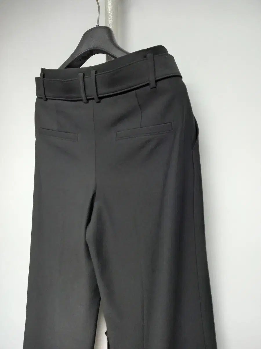 セカンドフロア 秋冬 ハイウエスト ピンタック ストレート筒フィット パンツ 55 DECORATOM_COM_BR