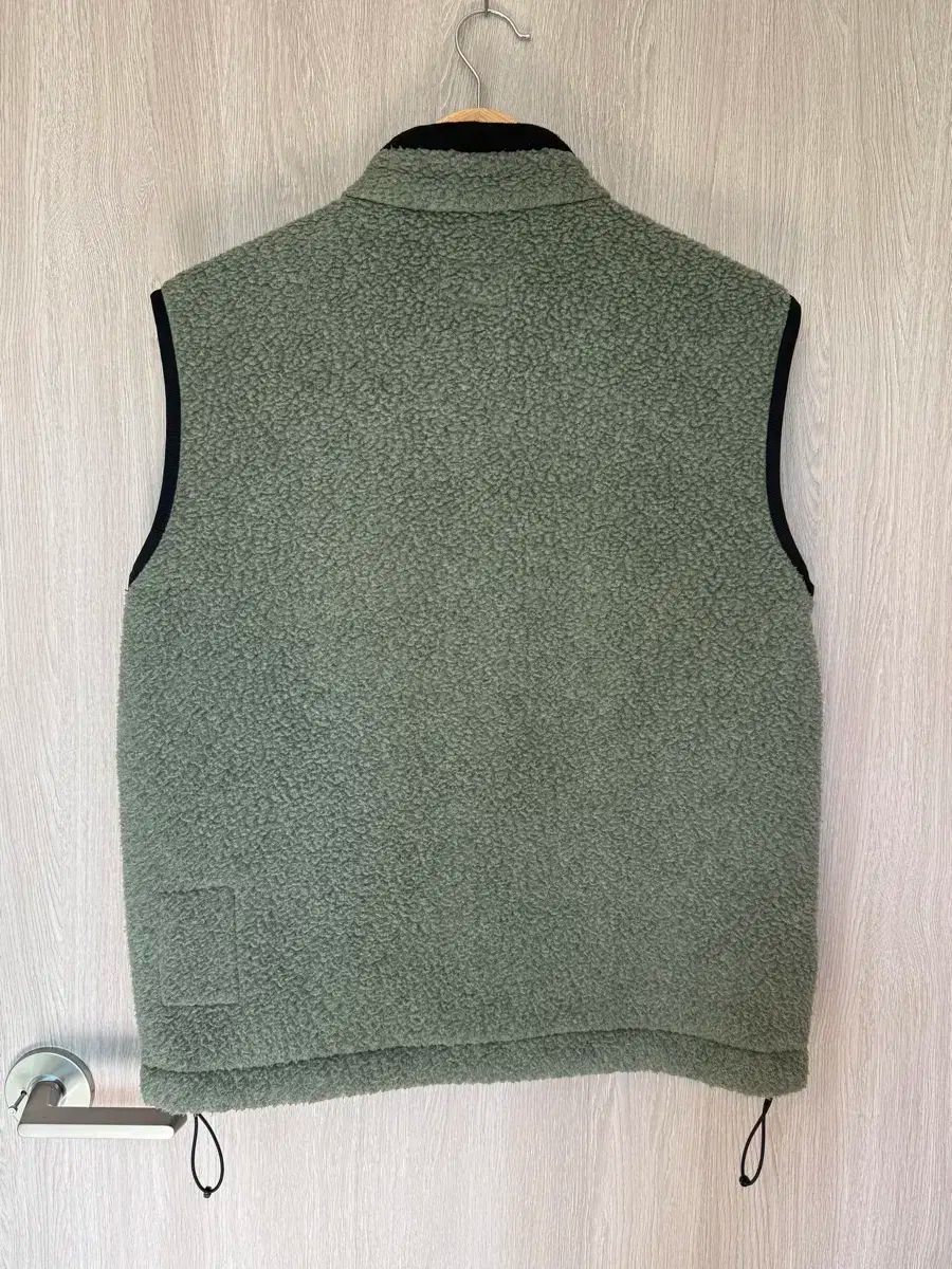 カーキス シェルパ ジップアップ ベスト xs フリース ベスト khakis