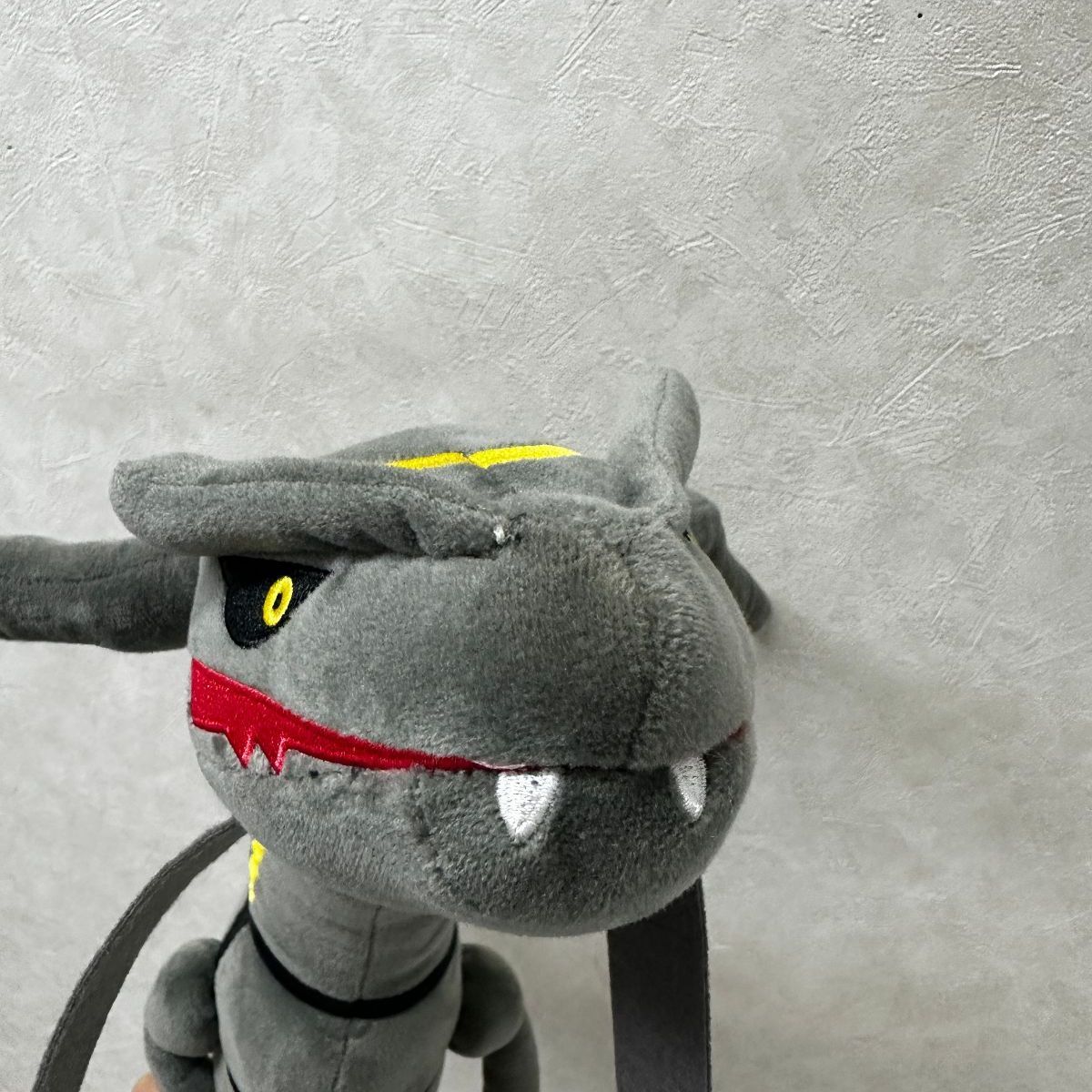 △☆ポケモン 一番くじ A賞 黒いレックウザ抱きぬいぐるみ 中古品