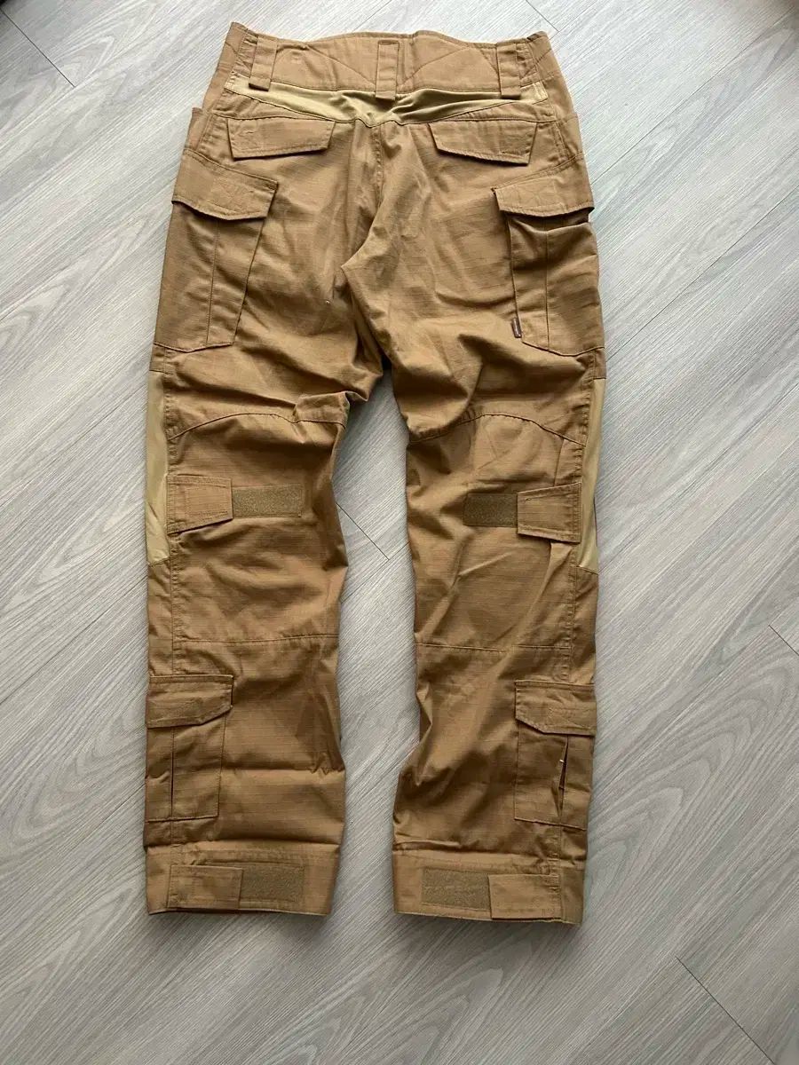 タクティカルパンツ32