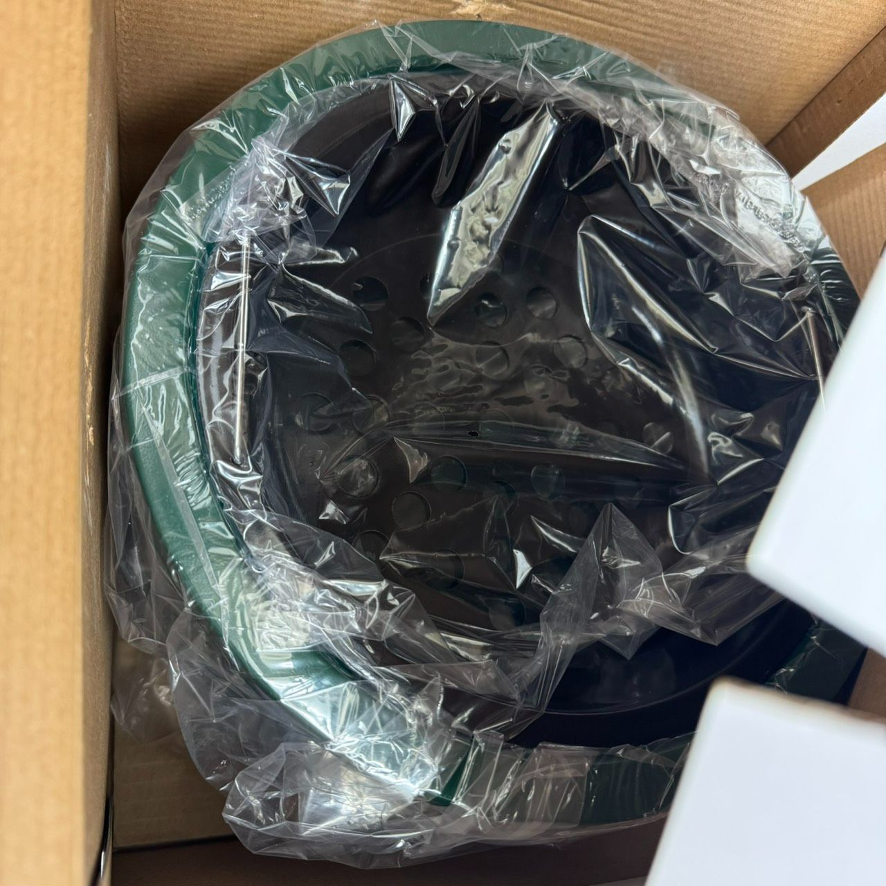 キャプテンスタッグ(CAPTAIN STAG) 七輪 炭焼き名人 万能七輪 ポータブル 水冷式七輪 収納ケース 七輪収納ケース ループ付 ポケット付 グリーン/ブラック/オリー キャプテンスタッグ 炭焼き名人万能七輪(水冷式) M-6482 外径280×高さ