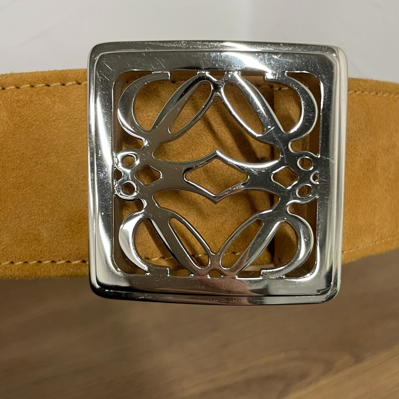 LOEWE ロエベ アナグラム スエード ベルト キャメル 70