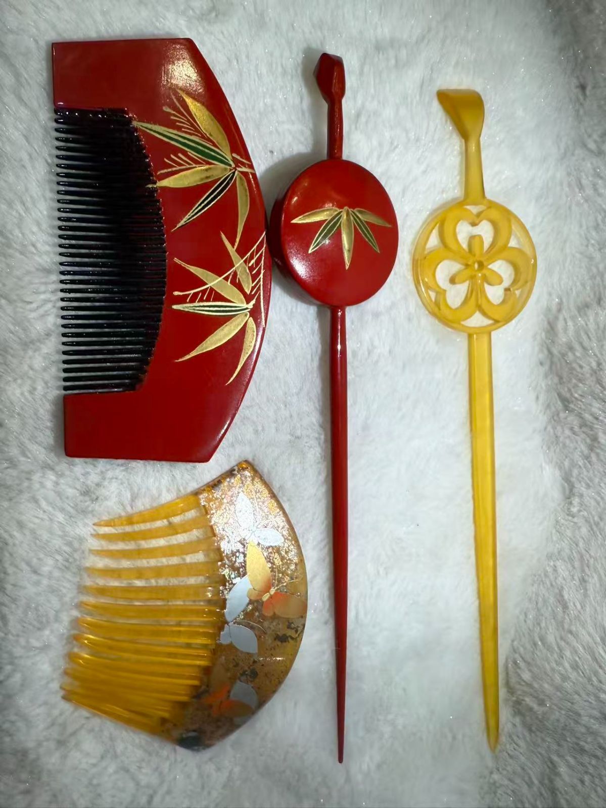 和装小物4点セット 簪 かんざし & 櫛 くし 和服 浴衣 竹 蒔絵風